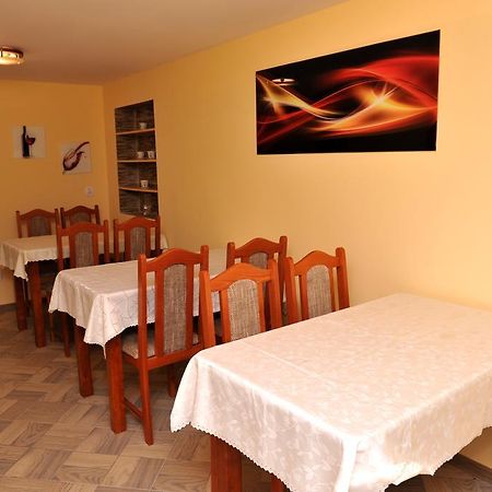 Pokoje I Apartamenty Iwona Ciechocinek Esterno foto