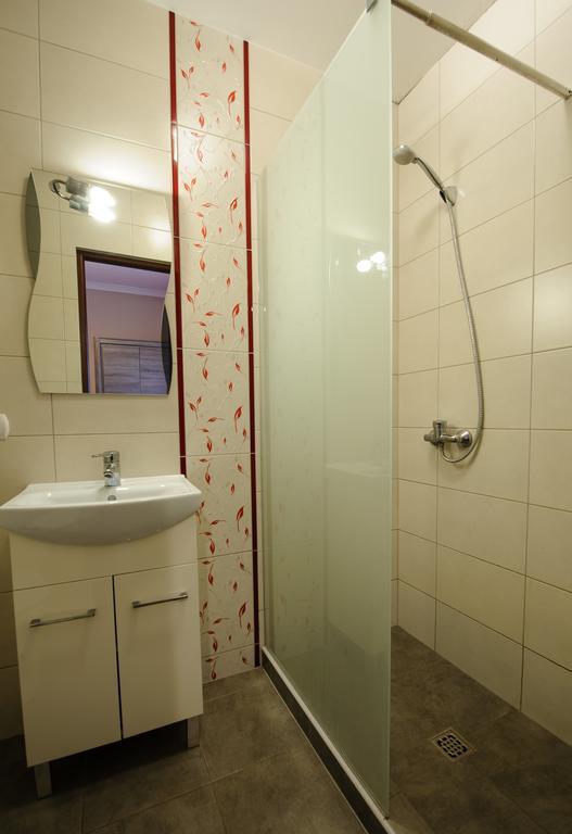 Pokoje I Apartamenty Iwona Ciechocinek Esterno foto